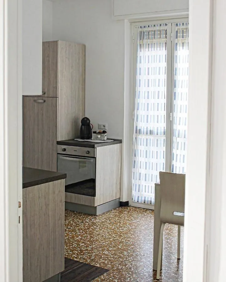 Al Campanile Apartamento Albisola Superiore